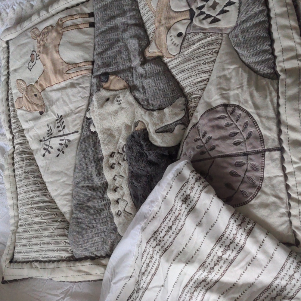 Gender neutral woodland creature crib quilt and dust cover